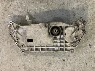1K0199369F Балка подвески передняя (подрамник) Audi A3 8P Арт e9277318, вид 2