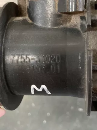 7798107 22204-33010 Расходомер воздуха MINI Cooper R50 Арт e9277770, вид 4