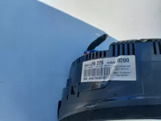 8E0920932K Щиток приборов (приборная панель) Audi A4 B7 Арт e9283508, вид 3