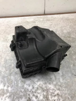 55557185 Корпус воздушного фильтра Opel Corsa D Арт e9311457, вид 4