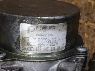 057145100AF Насос вакуумный Audi A4 B8 Арт e9316803, вид 3