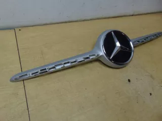 A0008880400 A1778880300 Решетка радиатора Mercedes A W177 Арт e9320687, вид 3