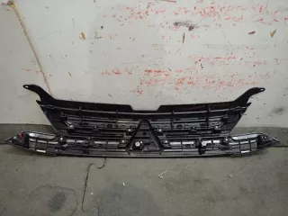  Решетка радиатора Mitsubishi Outlander 3 restailing Арт e9320854, вид 3