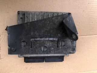 S118301104A 8200124318 8200080285 Блок управления двигателем Renault Scenic 1 Арт e9326280, вид 6