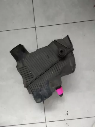 8200166612 8200261780 Корпус воздушного фильтра Renault Megane 2 Арт e9331097, вид 3