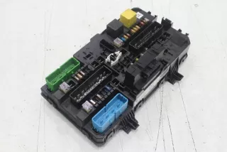 13180775 Блок предохранителей Opel Astra H Арт e9352975, вид 1