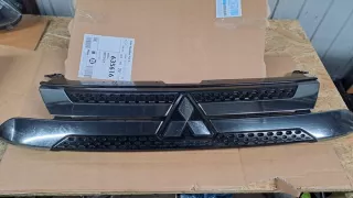 7450B304 Решетка радиатора Mitsubishi Outlander 3 Арт e9357207, вид 1