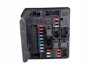 284B7-JD00B 284B7JD00B Блок предохранителей Nissan Qashqai 1  Арт e9369153, вид 3