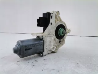 4F0959801C Моторчик стеклоподъемника Audi A6 C6 (S6,RS6) Арт e9376187, вид 2