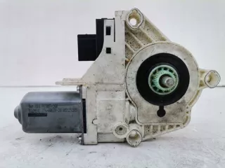 4F0959801C Моторчик стеклоподъемника Audi A6 C6 (S6,RS6) Арт e9376187, вид 3