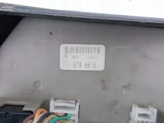 674661B Блок предохранителей Renault Clio 3 Арт e9391854, вид 2