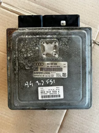 8E0910559K Блок управления двигателем Audi A4 B7 Арт e9400939, вид 1