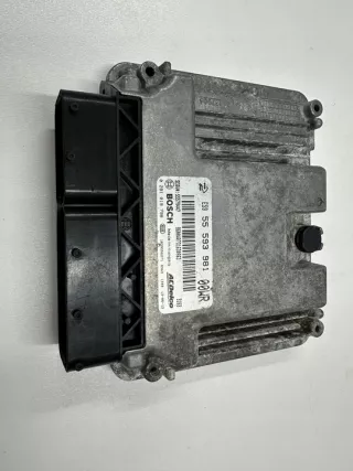 55593981 0281019798 Блок управления двигателем Opel Corsa D Арт e9402608, вид 1