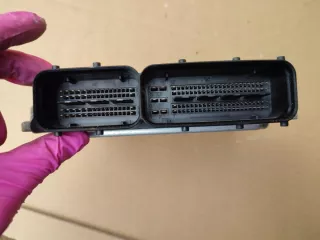 03G906021TQ Блок управления двигателем Volkswagen Golf 5 Арт e9403755, вид 3