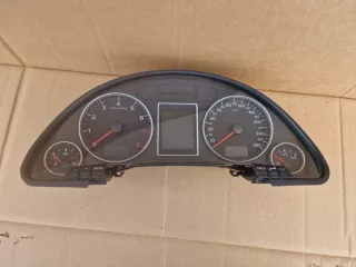 8E0920932A 8e0920932a Щиток приборов (приборная панель) Audi A4 B7 Арт e9409246, вид 1
