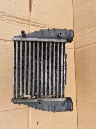 8E0145806Q Интеркулер Audi A4 B7 Арт e9411946, вид 2