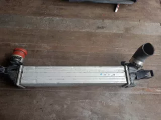 7617597 17517617597 4S708234597 Интеркулер BMW 2 F45/F46 Арт e9412039, вид 1