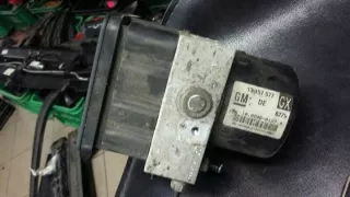 13157577 Блок ABS Opel Astra H Арт e9432960, вид 1