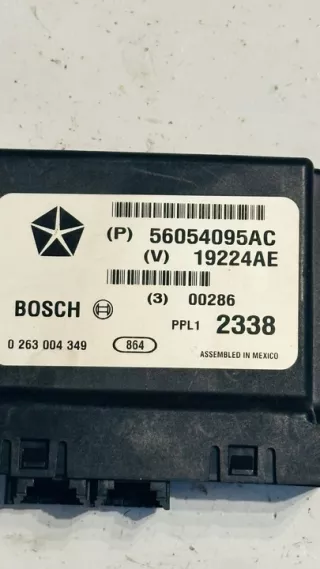 56054095AC Блок комфорта Chrysler Voyager 5 Арт e9438736, вид 2