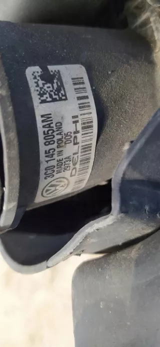 7N0805588B Передняя панель крепления облицовки (телевизор) Volkswagen Sharan 2 Арт e9449879, вид 6