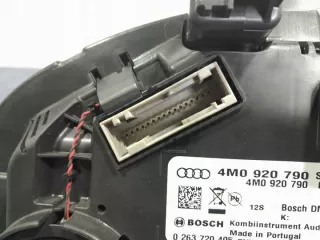 4M0920790 Щиток приборов (приборная панель) Audi Q7 4M Арт e9478677, вид 4