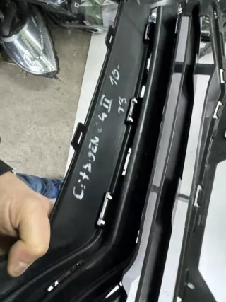 9687946280 Решетка радиатора Citroen C4 2 Арт e9493458, вид 8