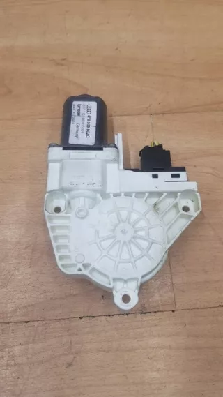 4F0959802C Моторчик стеклоподъемника Audi A6 C6 (S6,RS6) Арт e9493598, вид 2