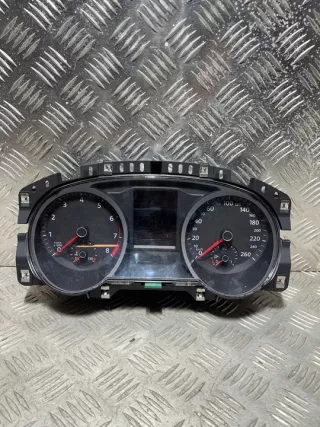 3G0920750F 3g0920750f Щиток приборов (приборная панель) Volkswagen Passat B8 Арт e9504256, вид 1