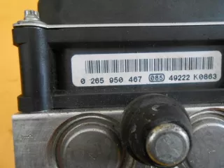 8E0910517C Блок ABS Audi A4 B7 Арт e9504540, вид 7