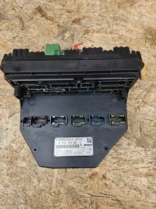 A2129006012 Блок предохранителей Mercedes E C207 Арт e9506923, вид 1