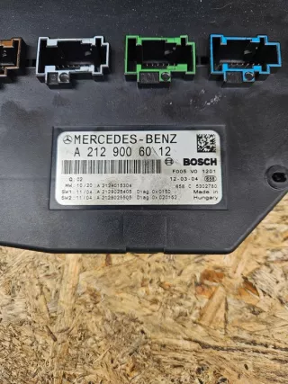 A2129006012 Блок предохранителей Mercedes E C207 Арт e9506923, вид 2