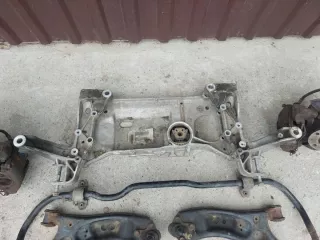  1K0199369G 1K0199296F 1K0199295F 1K0407255AA 1K0407256AA 1K0407166C 1K0407165C Балка подвески передняя (подрамник) Volkswagen Touran 1 Арт e9510282, вид 3