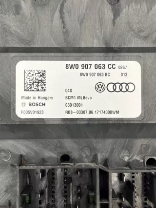 8W0907063CC Блок комфорта Audi A4 B9 Арт e9510594, вид 2