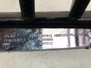 7357012 7369904 18801310 Решетка радиатора BMW 7 G11/G12 Арт e9517024, вид 3