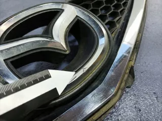 CE19-50712 Решетка радиатора Mazda 5 1 Арт e9517958, вид 4