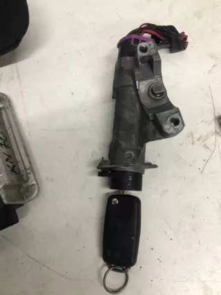 0281010302 Блок управления двигателем Seat Ibiza 3 Арт e9531184, вид 3