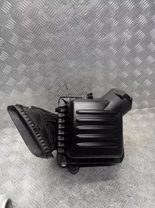 68199048AA Корпус воздушного фильтра Jeep Grand Cherokee IV (WK2) Арт e9541594, вид 1