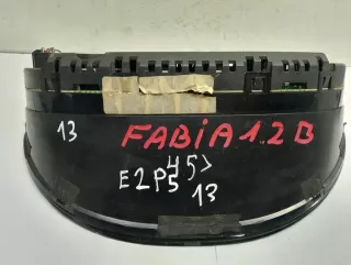 88311298 Щиток приборов (приборная панель) Skoda Fabia 1 Арт e9544338, вид 2