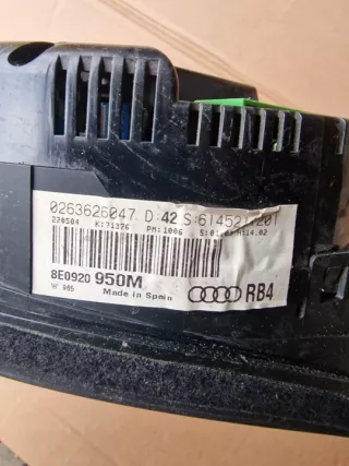 8E0920950M Щиток приборов (приборная панель) Audi A4 B6 Арт e9566220, вид 2