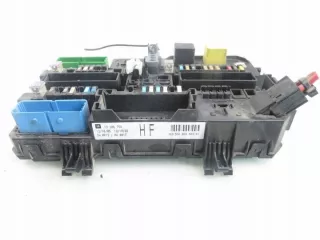 13206758 Блок предохранителей Opel Astra H Арт e9572156, вид 2