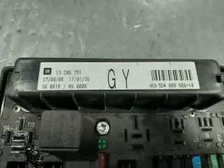 13206751 5DK008668-14 Блок предохранителей Opel Astra H Арт e9572204, вид 2