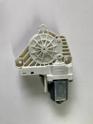8K0959812A Моторчик стеклоподъемника Audi A1 Арт e9579931, вид 1