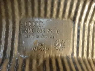 4N0825721C Декоративная крышка двигателя Audi A8 D5 (S8) Арт e9600751, вид 3
