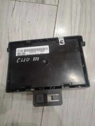 8200652286 Блок управления двигателем Renault Clio 3 Арт e9605395, вид 3