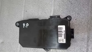 51796699 Блок предохранителей Fiat Croma 2 Арт e9613765, вид 1