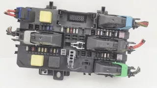 13145021 Блок предохранителей Opel Astra H Арт e9614193, вид 1