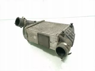 8E0145806L Интеркулер Audi A4 B7 Арт e9614639, вид 2