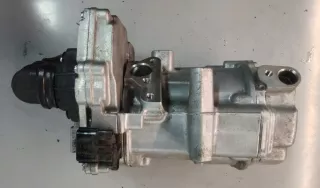 926002618R Компрессор кондиционера Renault Clio 2 Арт e9618016, вид 2