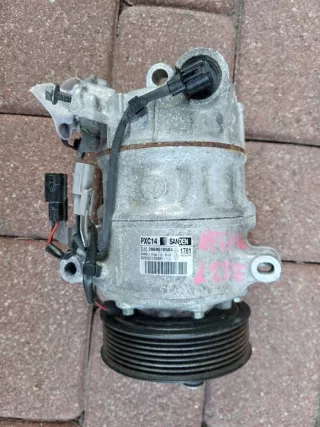 926001268R Компрессор кондиционера Renault Megane 4 Арт e9618059, вид 1