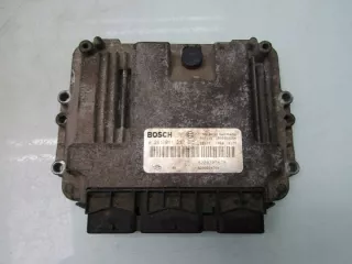 0281011237 8200305678 Блок управления двигателем Nissan Primera 12 Арт e9622212, вид 1